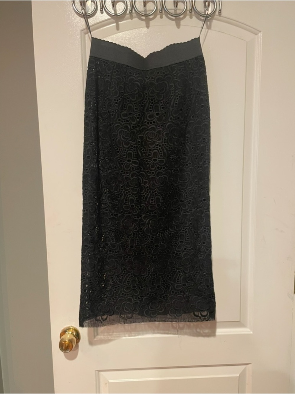 New! Dolce & Gabanna Black Sheer Lace Midi Skirt 🖤 🐆 size 3& or US XS - Picture 6 of 16
